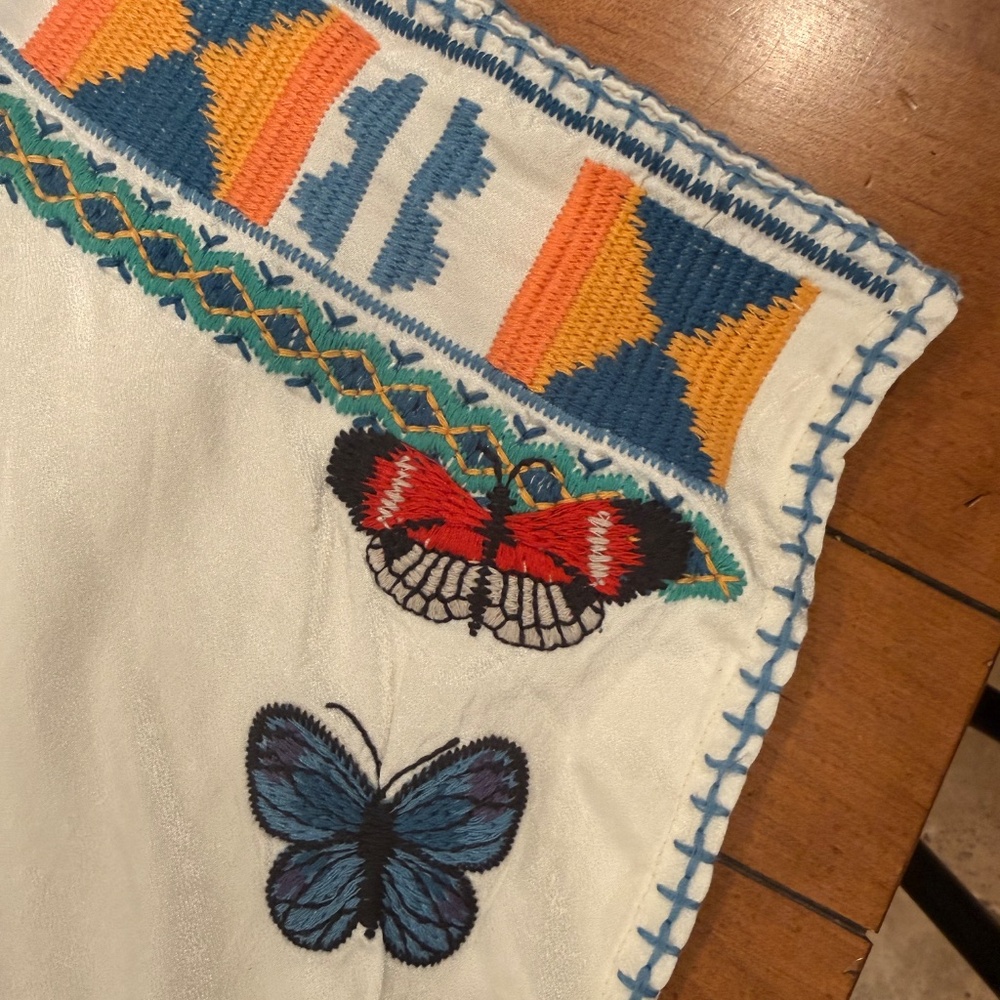 Johnny Was BIYA Butterfly Top - Picture 10 of 16